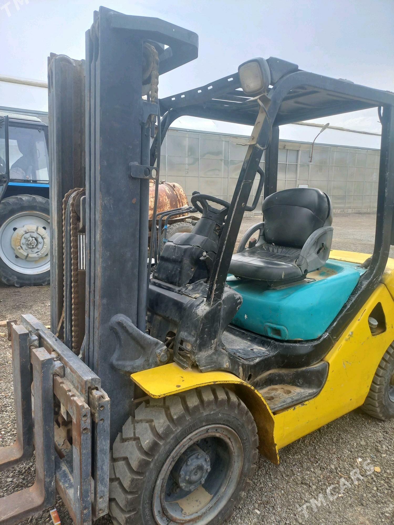 Kara Forklift 2009 - 80 000 TMT - Ak bugdaý etraby - img 1