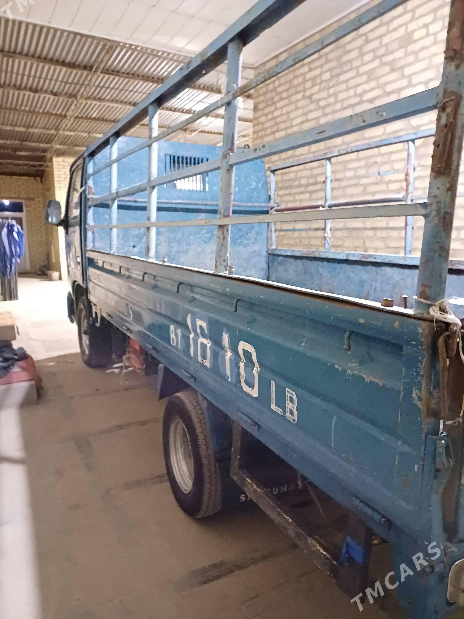 Toyota Dyna 2000 - 60 000 TMT - Сакар - img 2