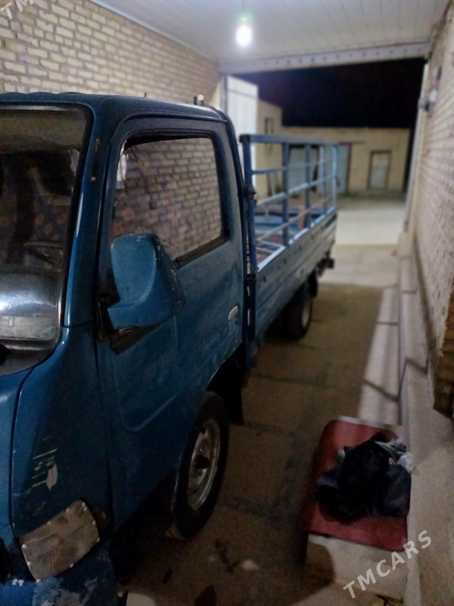 Toyota Dyna 2000 - 60 000 TMT - Сакар - img 5