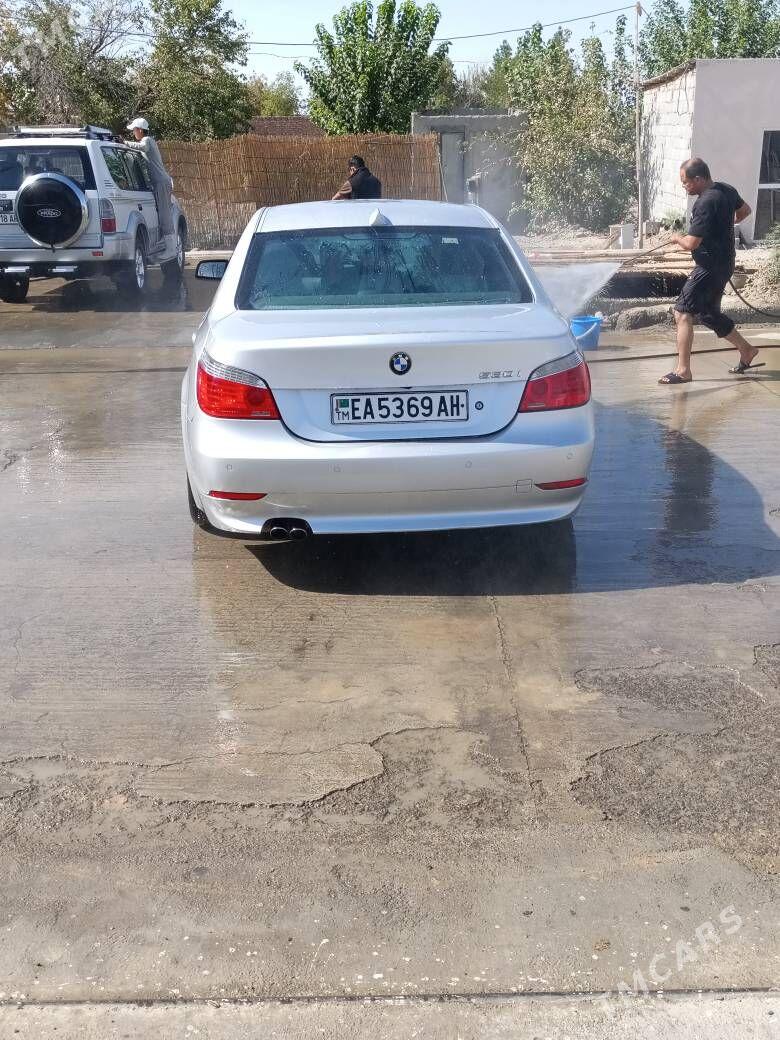 BMW E60 2004 - 160 000 TMT - Balkanabat - img 4