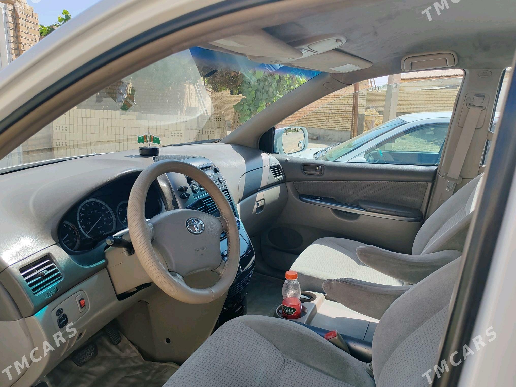 Toyota Sienna 2006 - 215 000 TMT - Байрамали - img 9