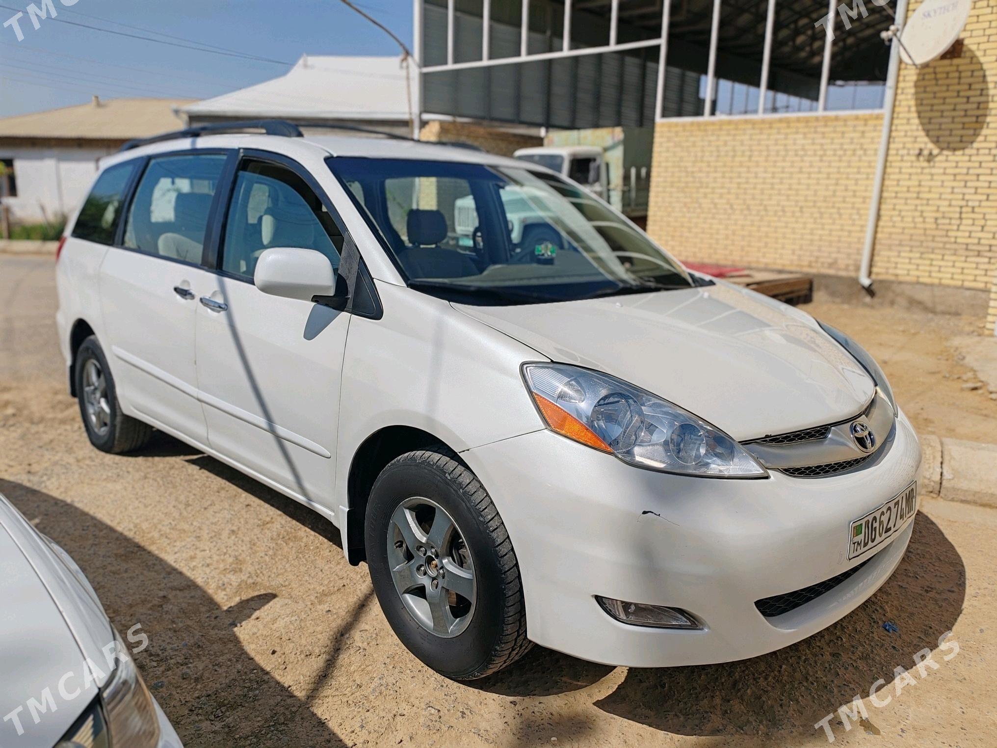 Toyota Sienna 2006 - 215 000 TMT - Байрамали - img 10