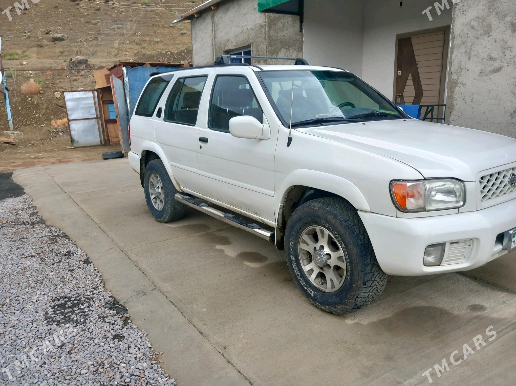 Nissan Pathfinder 2000 - 110 000 TMT - Magtymguly - img 2