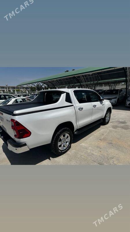 Toyota Hilux 2022 - 598 000 TMT - Ашхабад - img 2