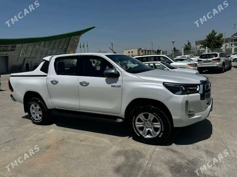Toyota Hilux 2022 - 598 000 TMT - Ашхабад - img 6