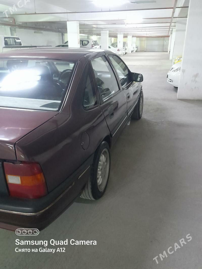 Opel Vectra 1990 - 40 000 TMT - Туркменбаши - img 2