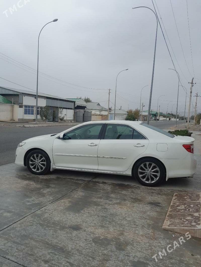 Toyota Camry 2012 - 245 000 TMT - Гёкдепе - img 2