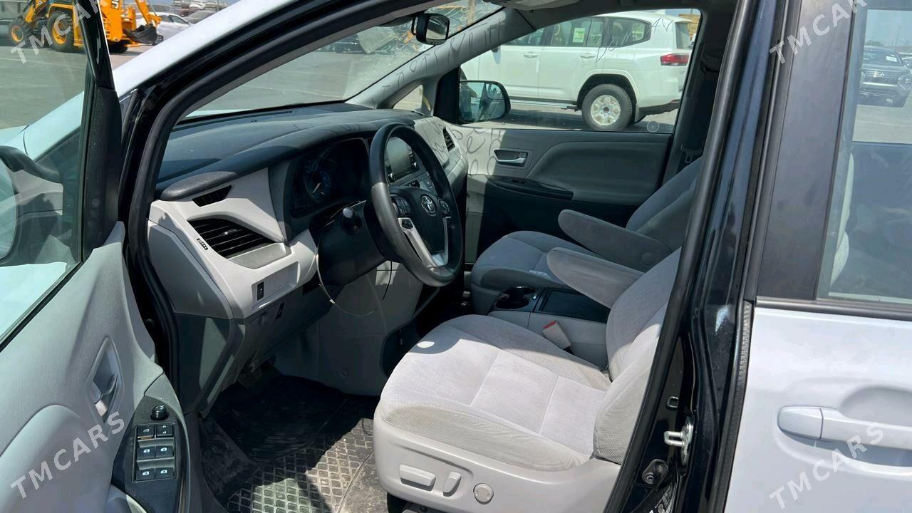 Toyota Sienna 2020 - 355 000 TMT - Мары - img 5