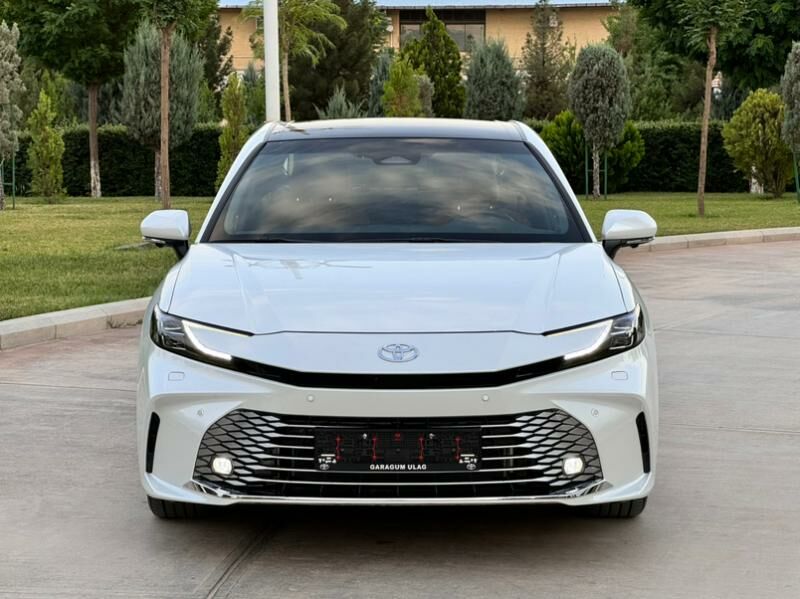 Toyota Camry 2025 - 645 000 TMT - Aşgabat - img 4