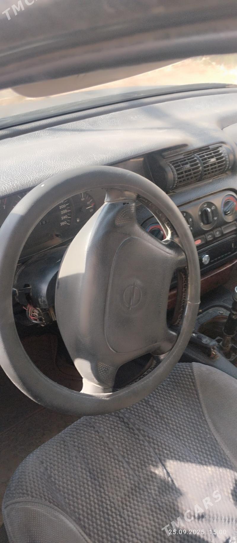 Opel Omega 1995 - 25 000 TMT - Туркменабат - img 2