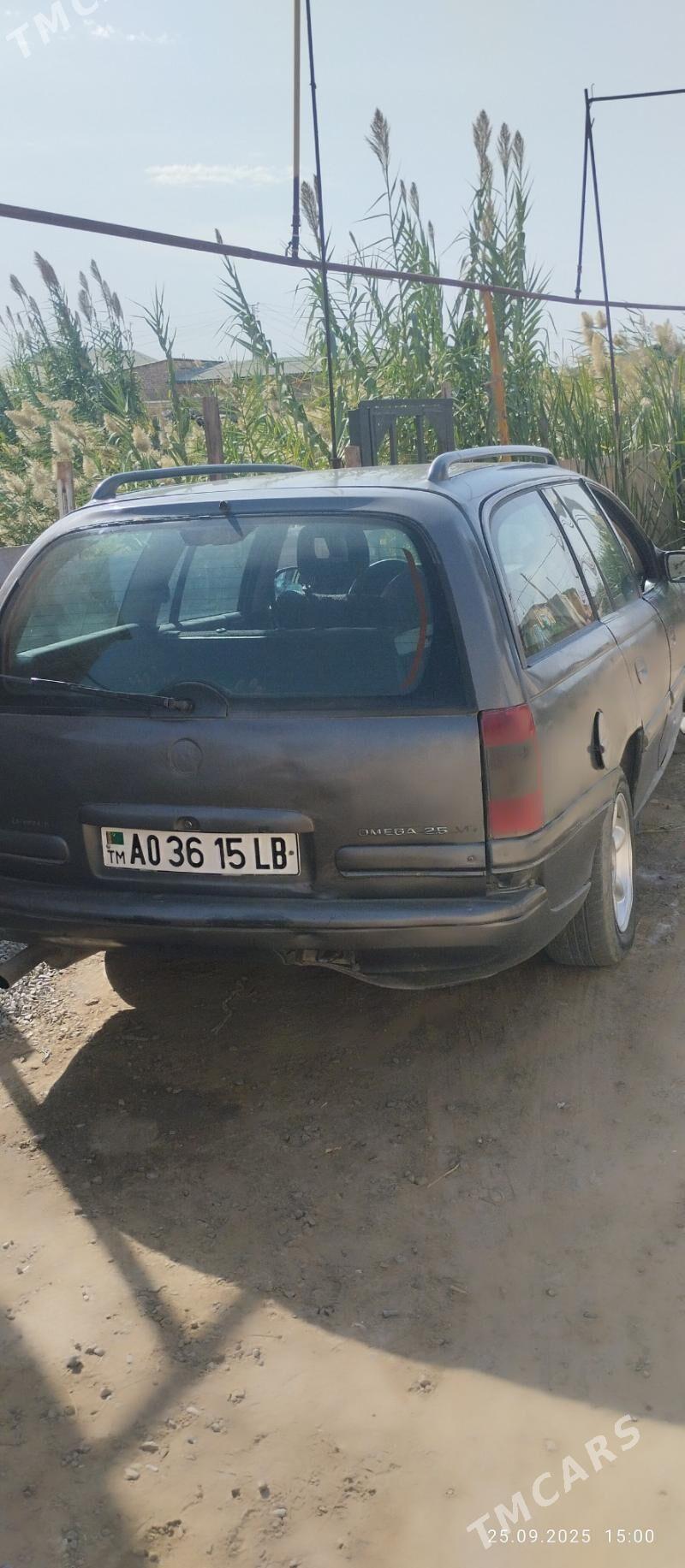 Opel Omega 1995 - 25 000 TMT - Туркменабат - img 3