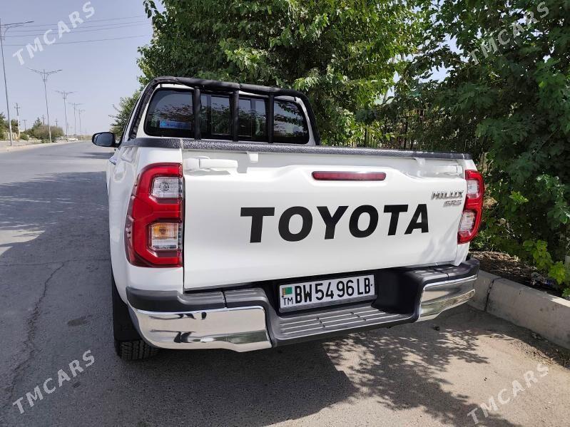 Toyota Hilux 2024 - 650 000 TMT - Туркменабат - img 5