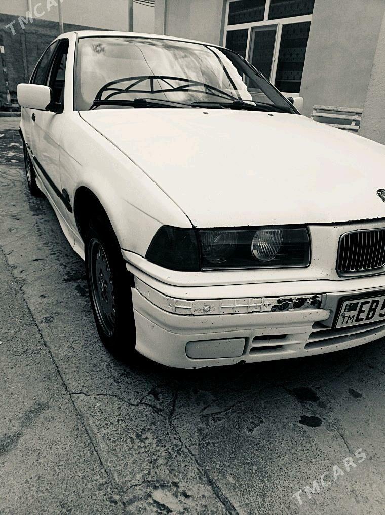 BMW 320 1992 - 38 000 TMT - Herrikgala - img 9