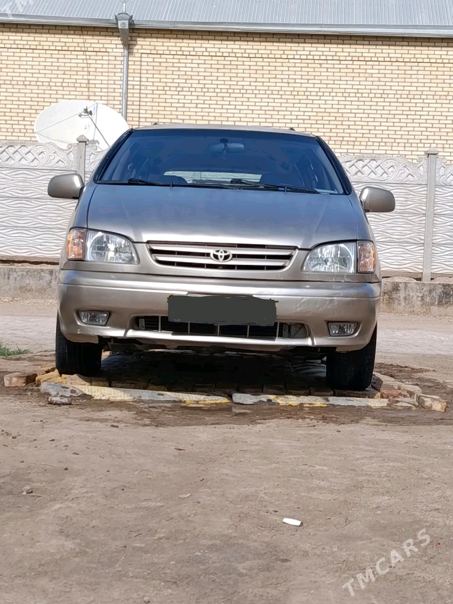 Toyota Sienna 2003 - 158 000 TMT - Сакарчага - img 2