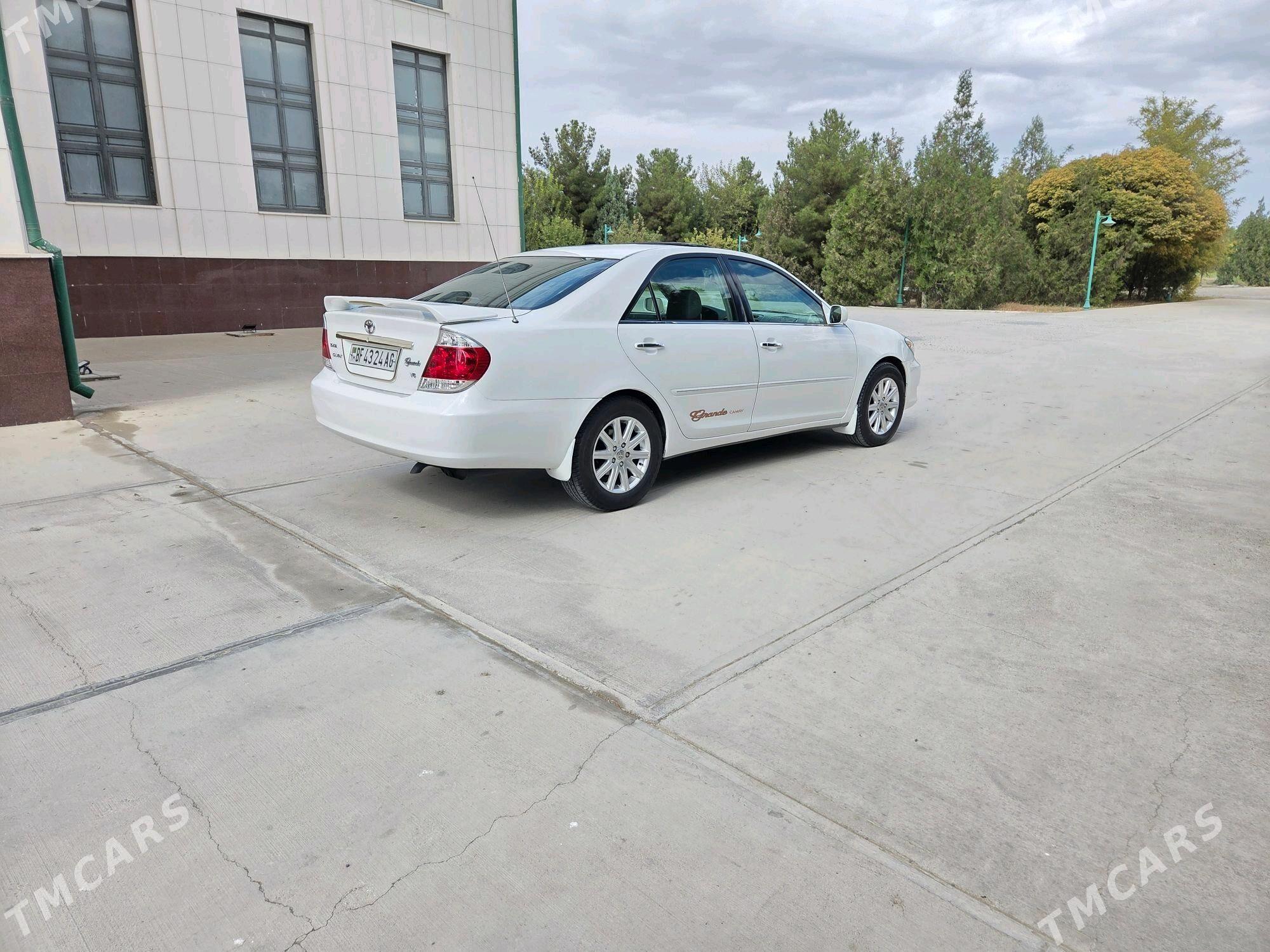 Toyota Camry 2003 - 179 000 TMT - Gökdepe - img 2