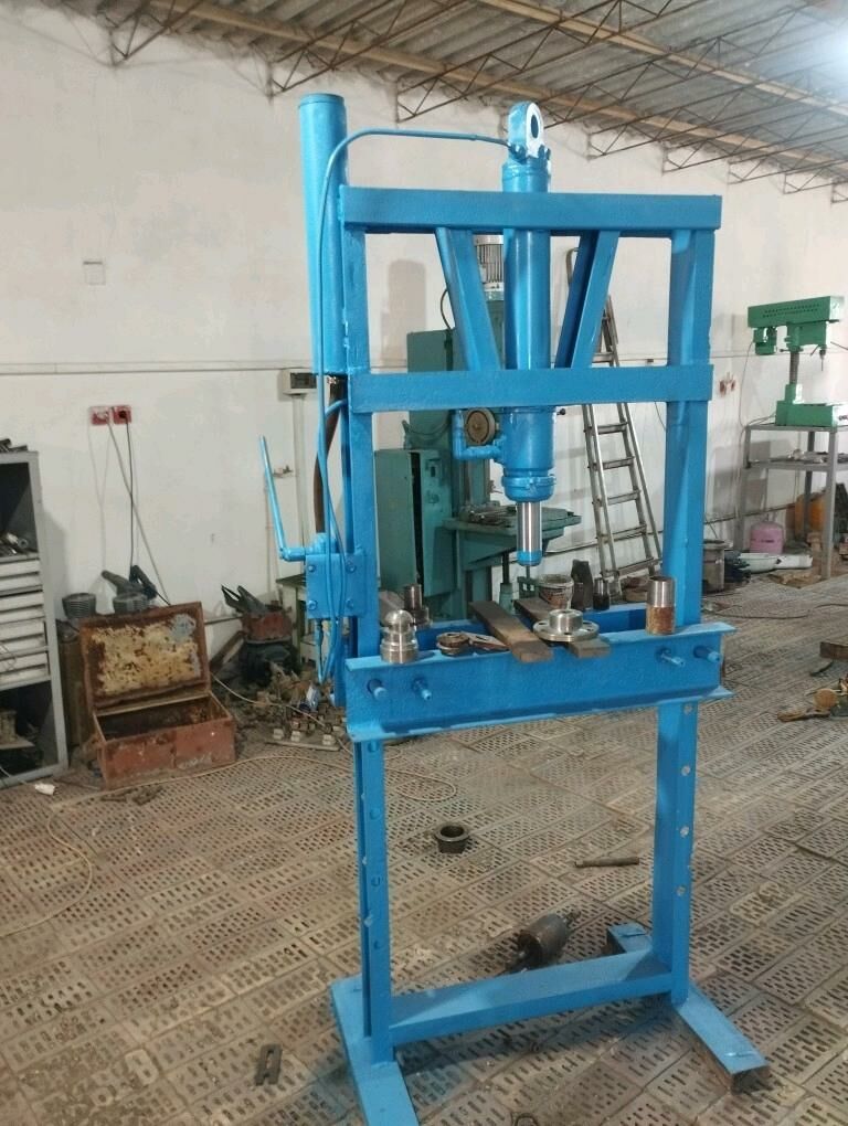 tokarny pres kampresir drel 17 000 TMT - Халач - img 8