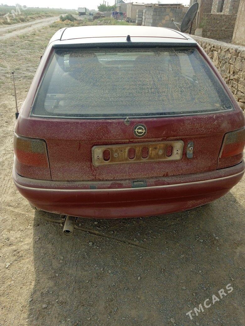 Opel Astra 1993 - 25 000 TMT - Магданлы - img 2