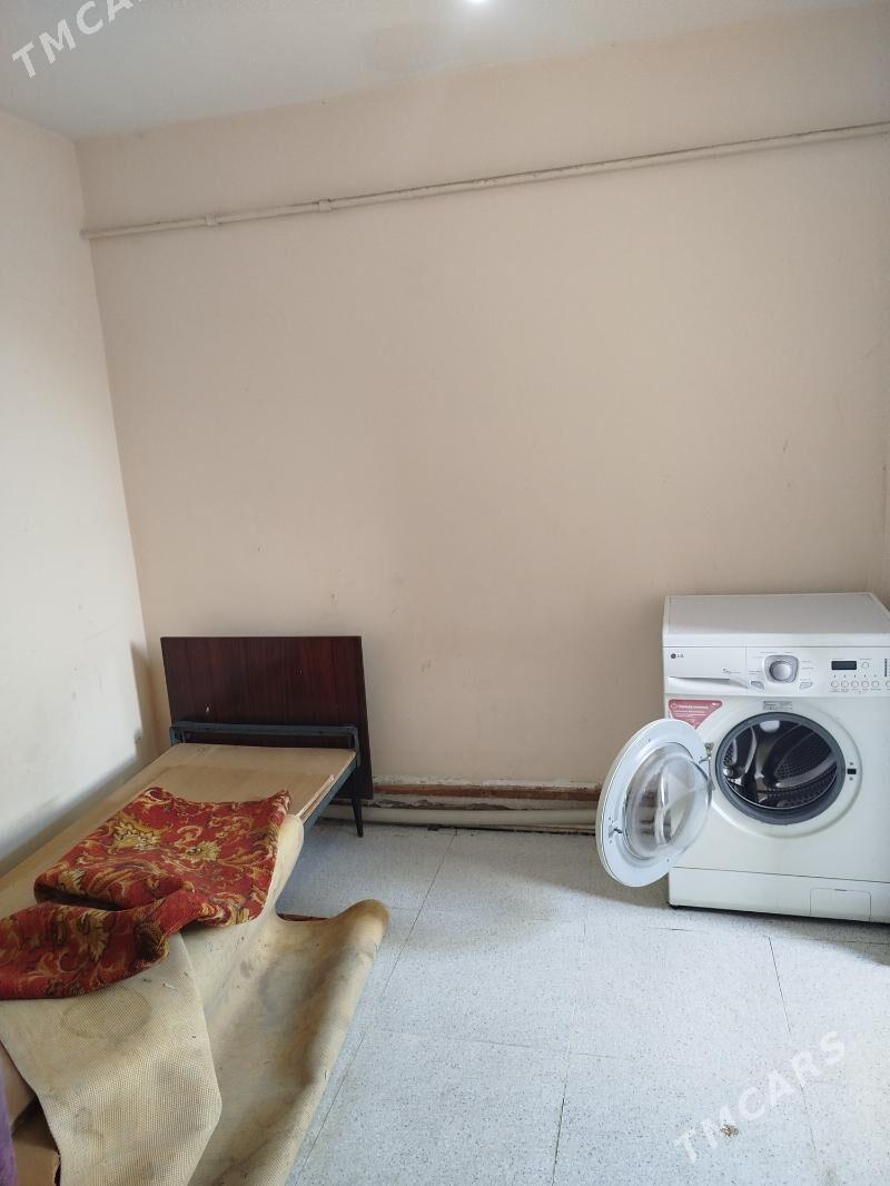 срочно 5 мкр 3/3 этаж 1 ком - 5 mkr - img 6