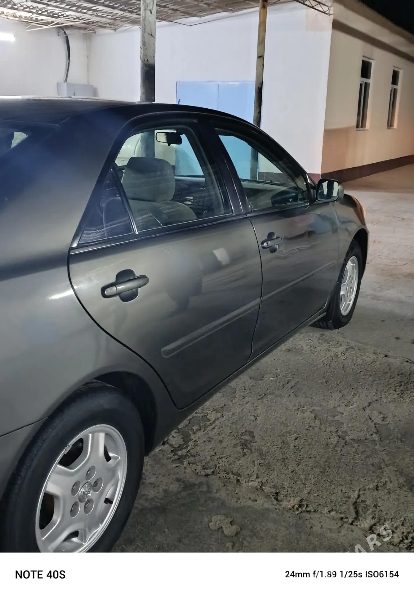 Toyota Camry 2002 - 190 000 TMT - Сейди - img 8
