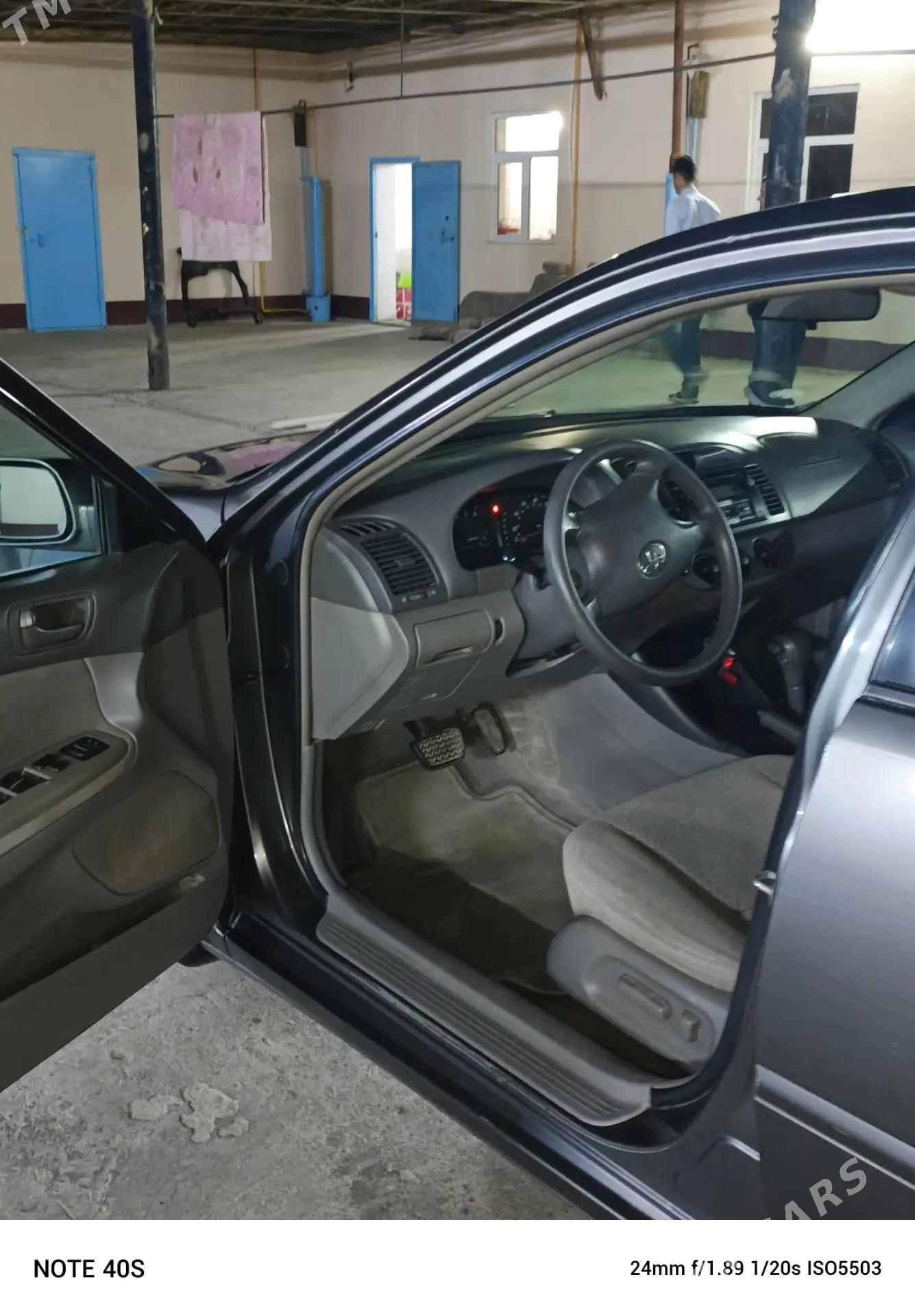 Toyota Camry 2002 - 190 000 TMT - Сейди - img 5