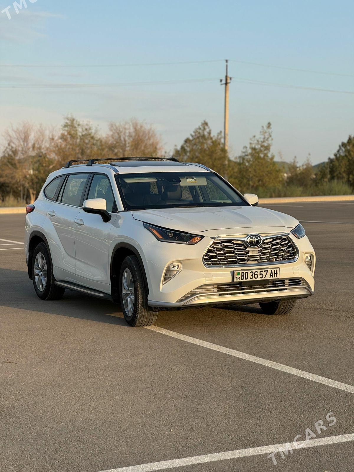 Toyota Highlander 2021 - 545 000 TMT - Ашхабад - img 2
