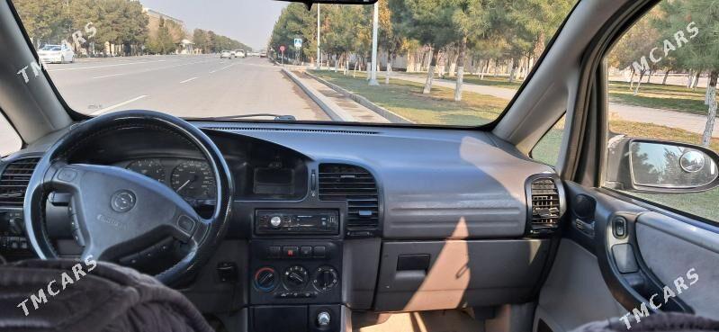 Opel Zafira 1999 - 72 000 TMT - Мары - img 4