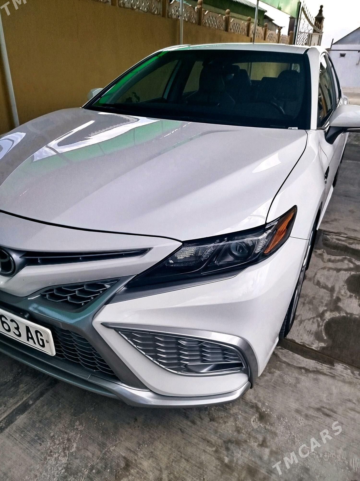 Toyota Camry 2022 - 345 000 TMT - Gurtly - img 3