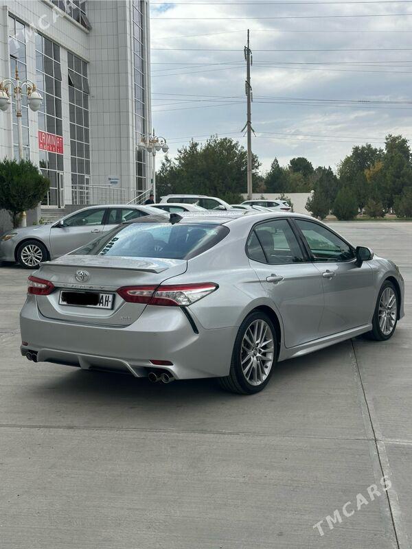Toyota Camry 2018 - 345 000 TMT - Aşgabat - img 4