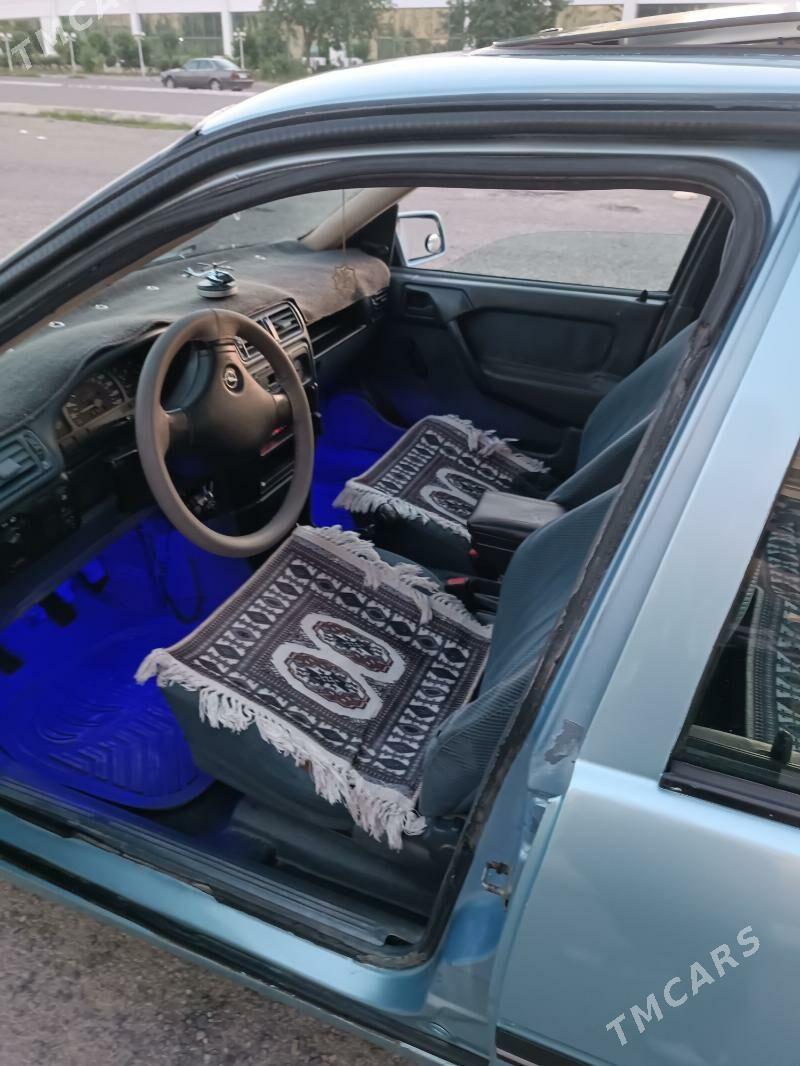 Opel Vectra 1991 - 32 000 TMT - Mary - img 10