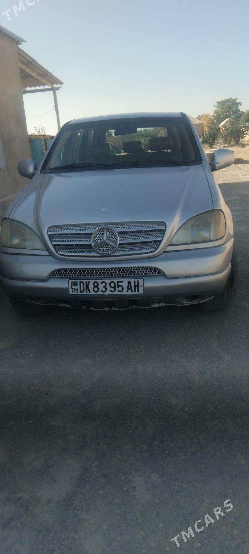 Mercedes-Benz ML350 1998 - 60 000 TMT - Kaka - img 8