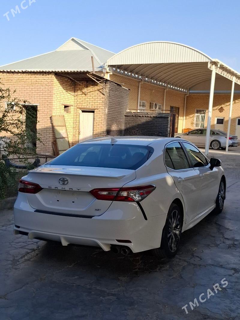 Toyota Camry 2020 - 305 000 TMT - Мары - img 5