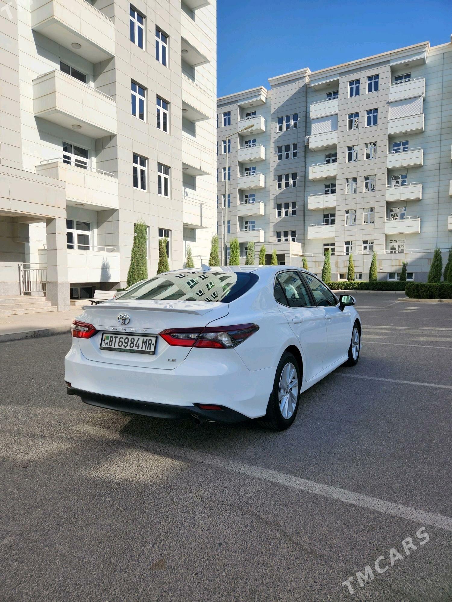 Toyota Camry 2022 - 330 000 TMT - Мары - img 4