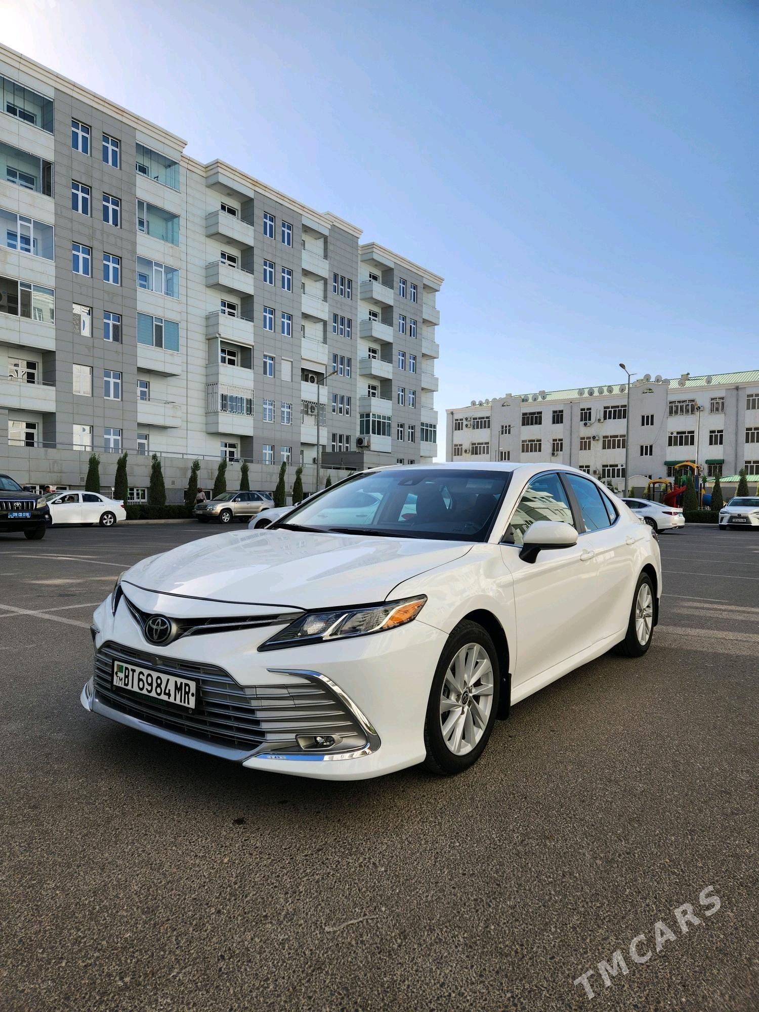 Toyota Camry 2022 - 330 000 TMT - Мары - img 2