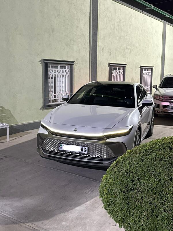 Toyota Crown 2024 - 835 000 TMT - Aşgabat - img 5