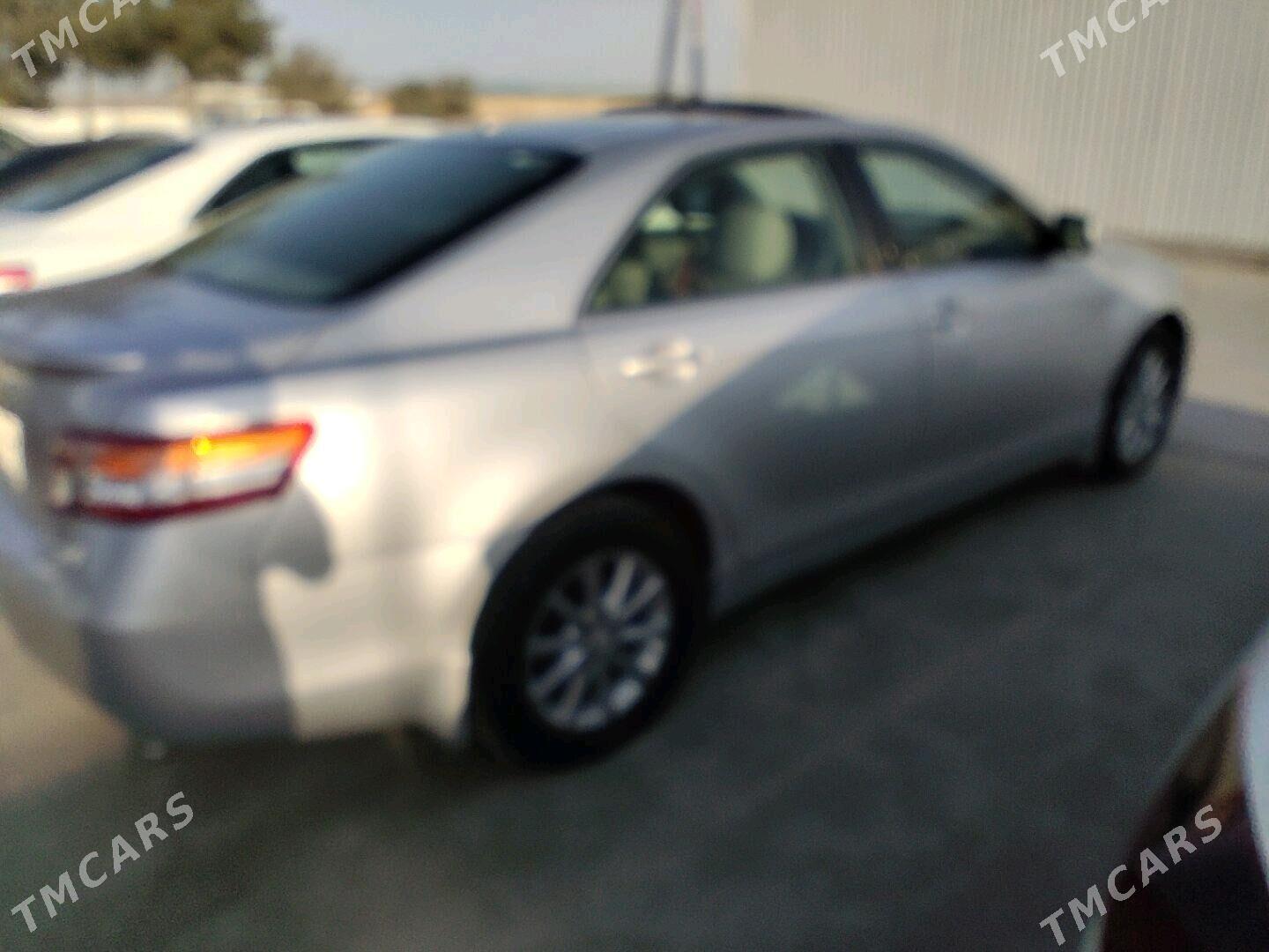 Toyota Camry 2011 - 240 000 TMT - Мары - img 5