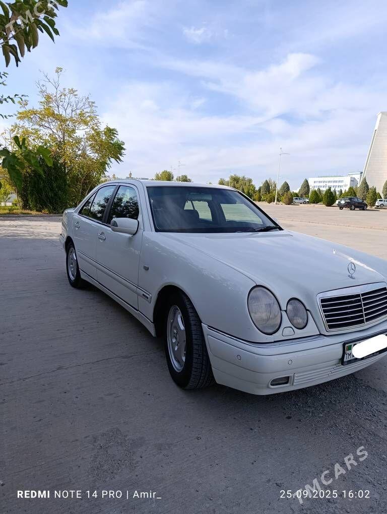 Mercedes-Benz E320 1998 - 130 000 TMT - Дашогуз - img 4