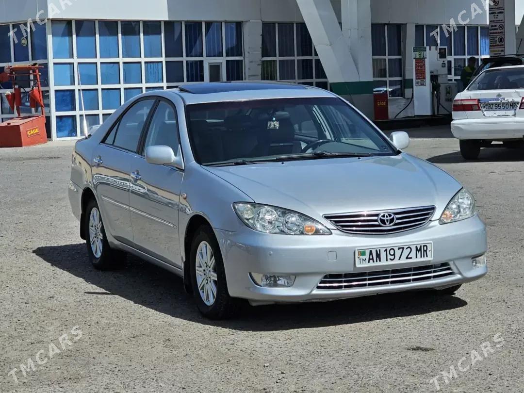 Toyota Camry 2004 - 210 000 TMT - Мары - img 3