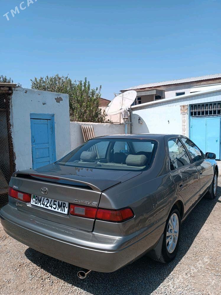 Toyota Camry 1997 - 130 000 TMT - Мургап - img 8