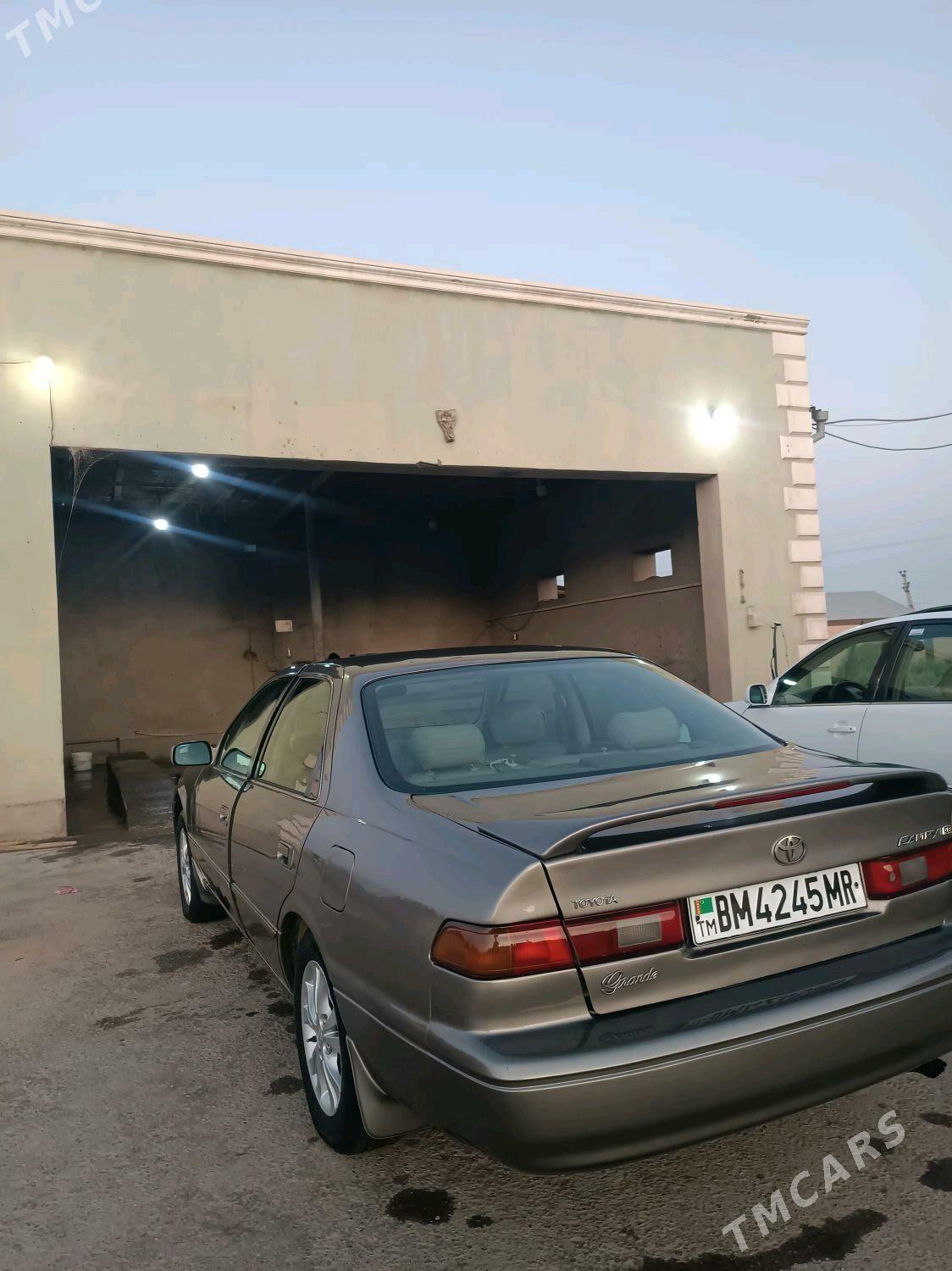 Toyota Camry 1997 - 130 000 TMT - Мургап - img 5