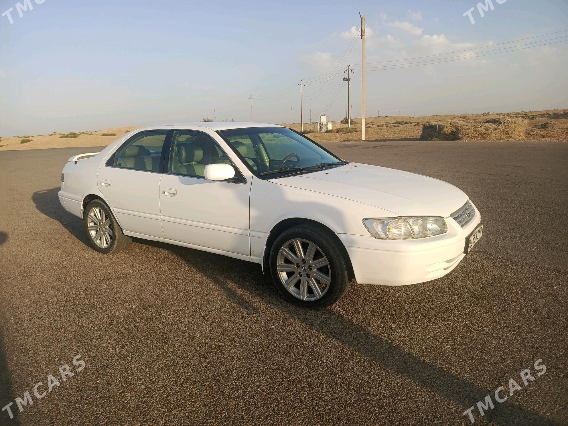 Toyota Camry 1997 - 95 000 TMT - Байрамали - img 2