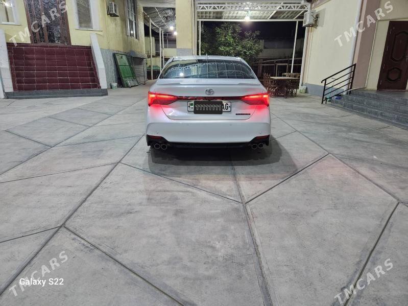 Toyota Avalon 2018 - 578 000 TMT - Büzmeýin - img 5