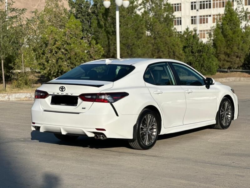 Toyota Camry 2021 - 325 000 TMT - Balkanabat - img 3