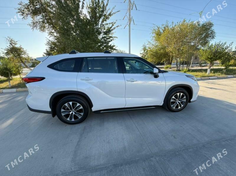 Toyota Highlander 2020 - 550 000 TMT - Туркменабат - img 2