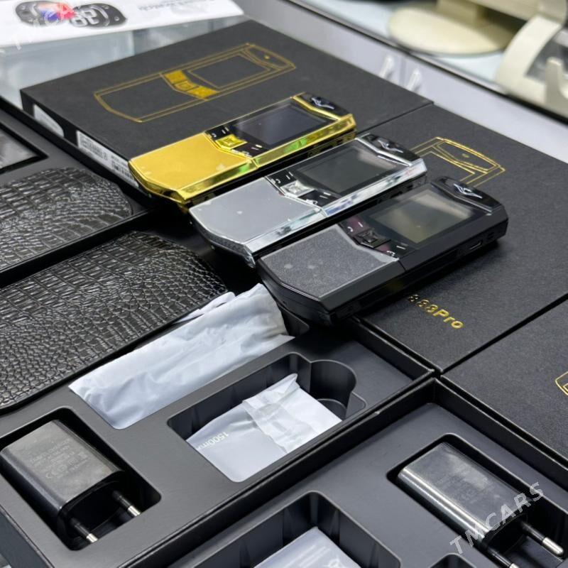 Vertu V-888pro telefon - 8 мкр - img 2
