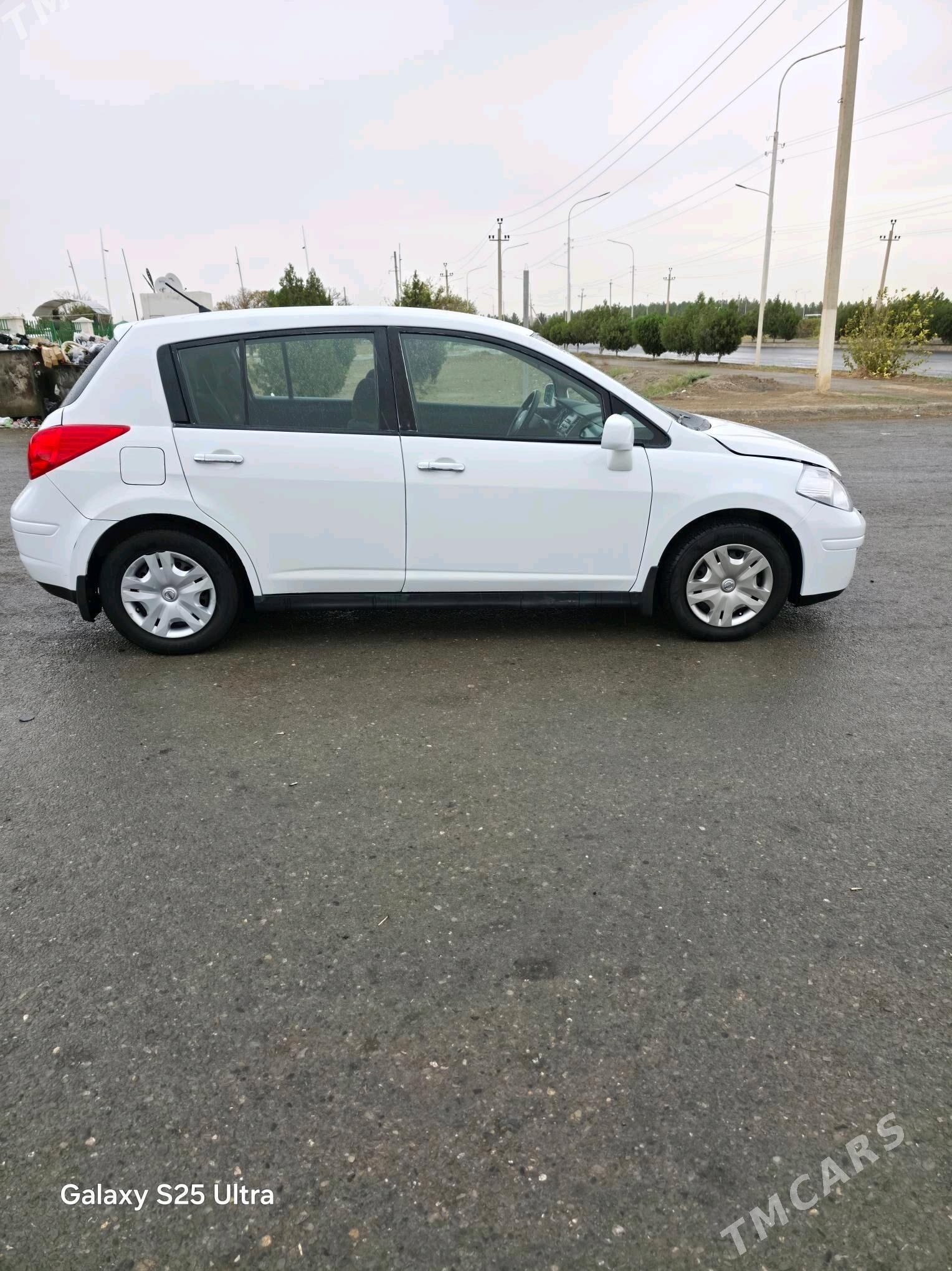 Nissan Versa 2011 - 126 000 TMT - 30 mkr - img 4