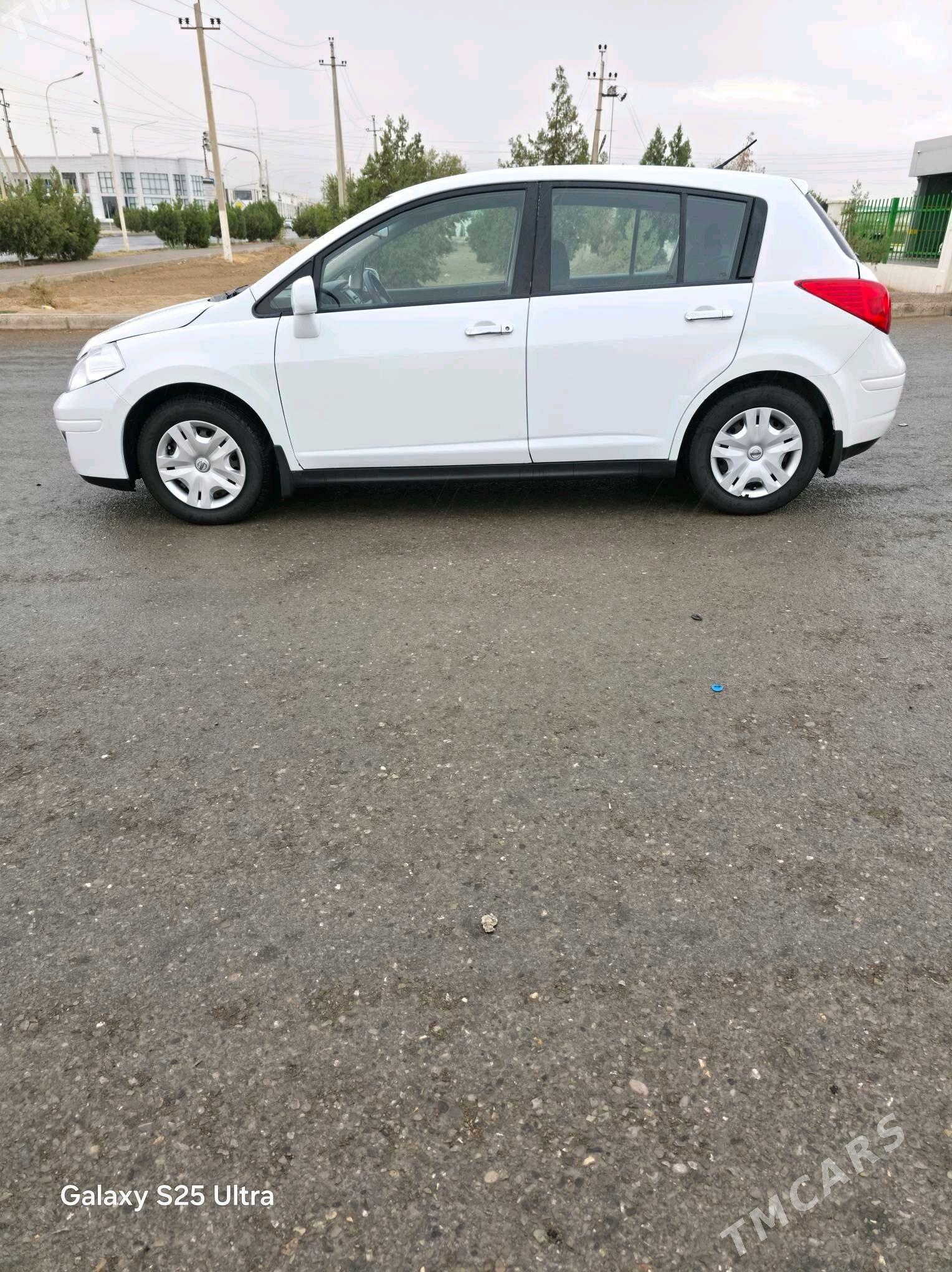 Nissan Versa 2011 - 126 000 TMT - 30 mkr - img 2