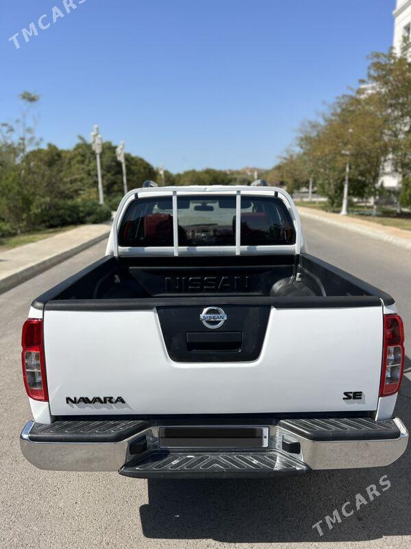 Nissan Navara 2015 - 195 000 TMT - Türkmenbaşy - img 2