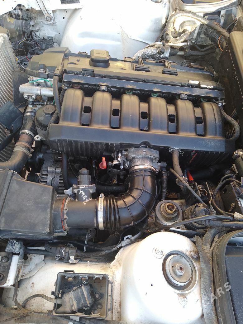 BMW 525 1995 - 65 000 TMT - Hazar - img 7