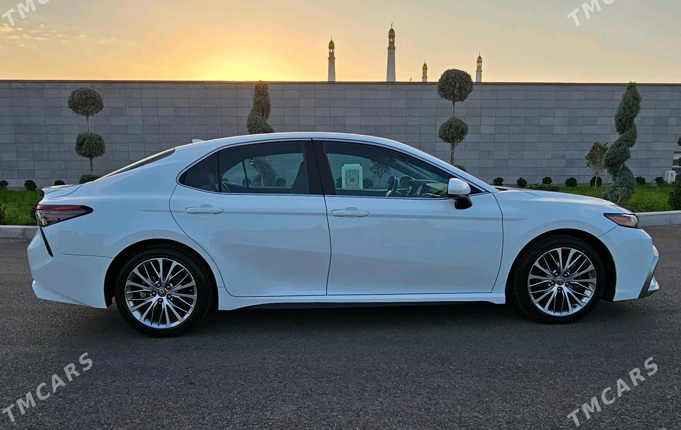 Toyota Camry 2021 - 330 000 TMT - Херрикгала - img 7