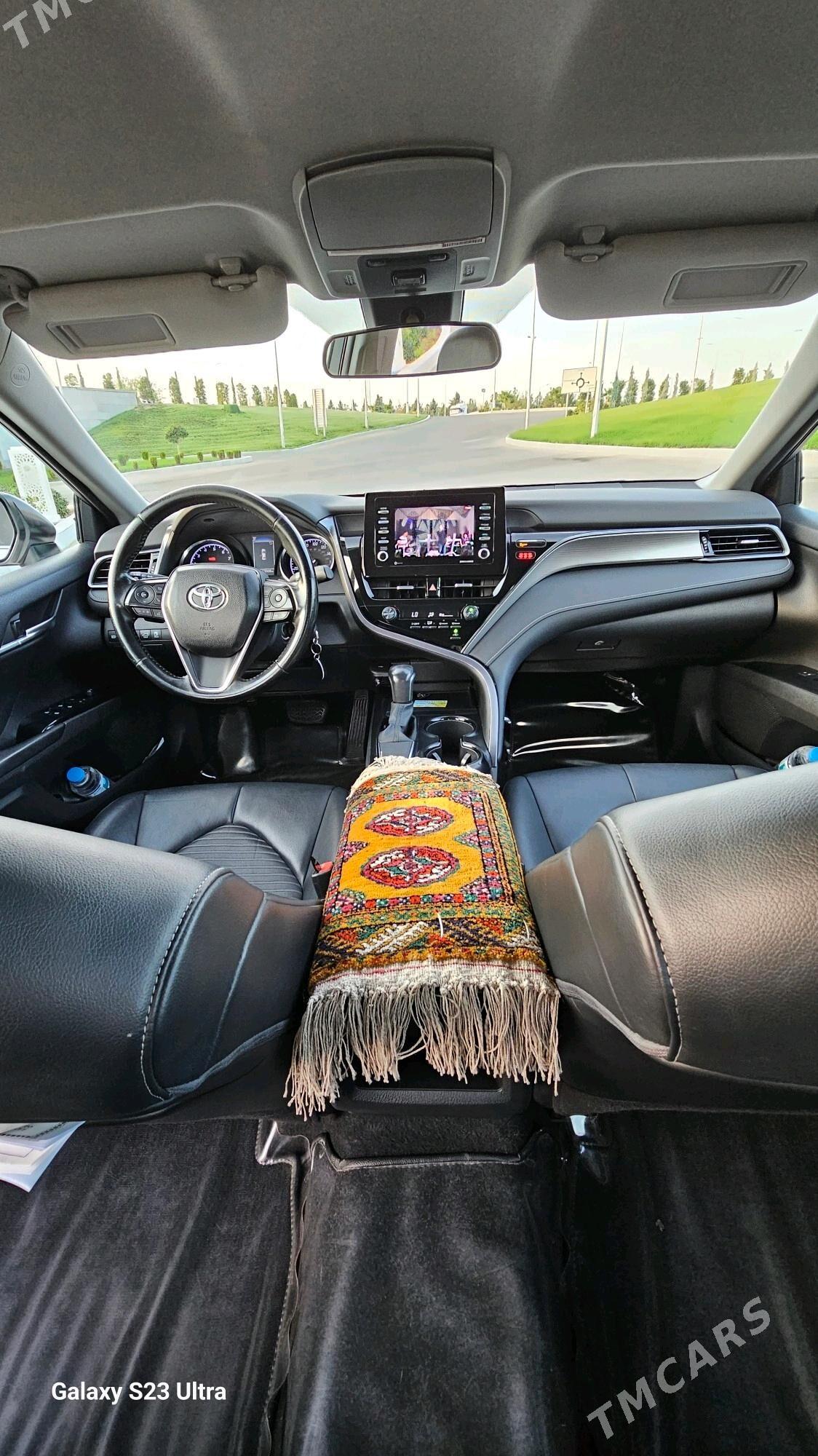 Toyota Camry 2021 - 330 000 TMT - Херрикгала - img 10